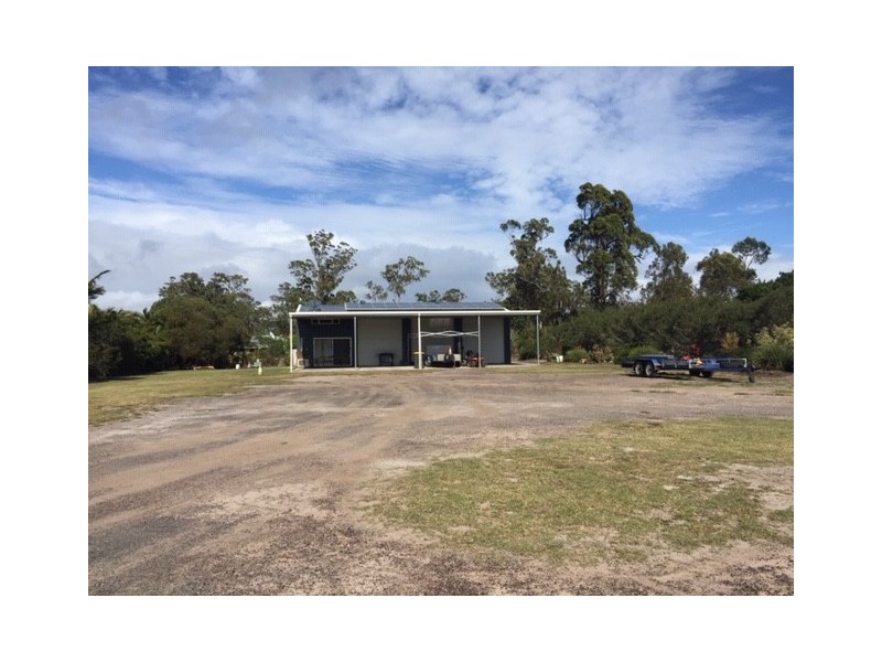 8 Elboz Court, Burrum Heads QLD 4659