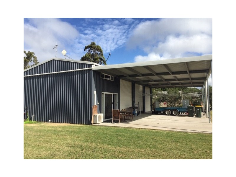 8 Elboz Court, Burrum Heads QLD 4659