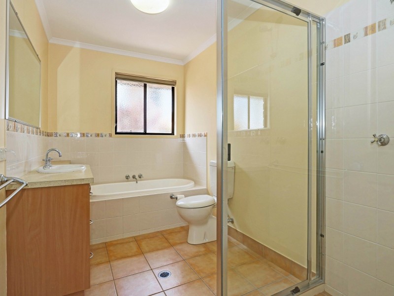 5 Baunfiend Court, Urraween QLD 4655