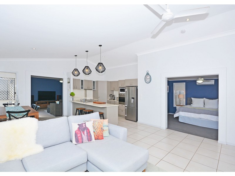 5 Lady Nelson Drive, Eli Waters QLD 4655