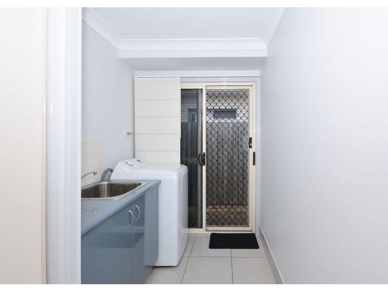 5 Lady Nelson Drive, Eli Waters QLD 4655