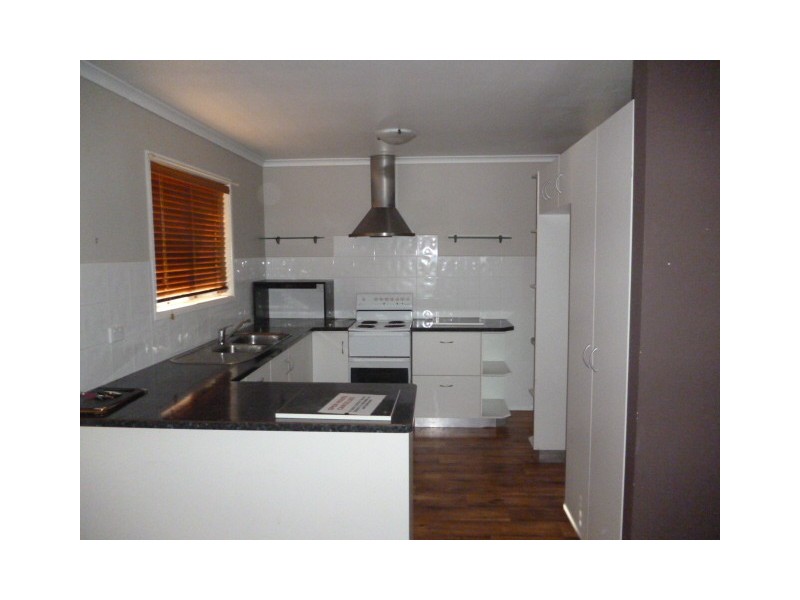 159 Long Street, Point Vernon QLD 4655