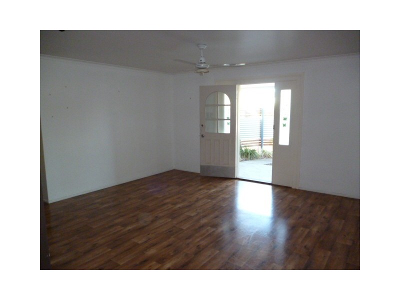 159 Long Street, Point Vernon QLD 4655