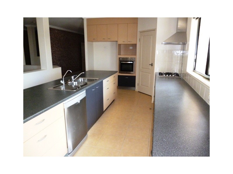 69A Helsham Street, Point Vernon QLD 4655