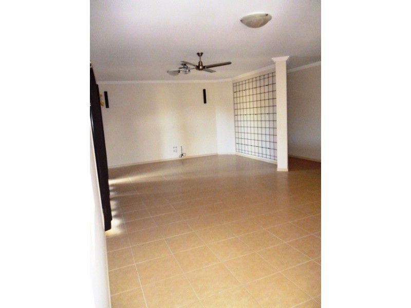 69A Helsham Street, Point Vernon QLD 4655