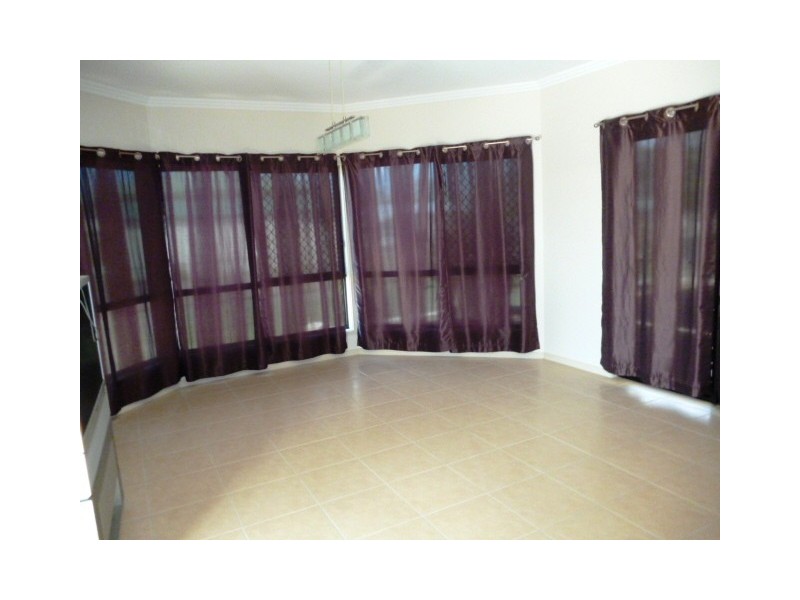 69A Helsham Street, Point Vernon QLD 4655