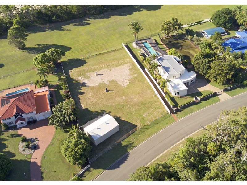 15 Ocean Park Drive, Dundowran Beach QLD 4655