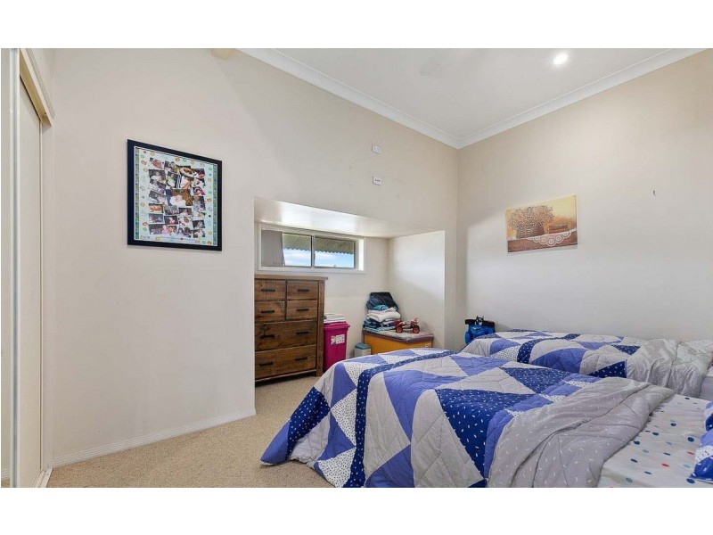 43 Madsen Road, Urraween QLD 4655