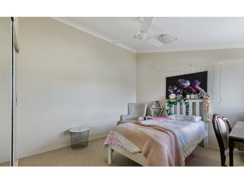 43 Madsen Road, Urraween QLD 4655