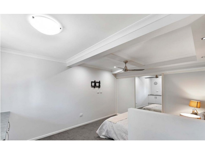 43 Madsen Road, Urraween QLD 4655