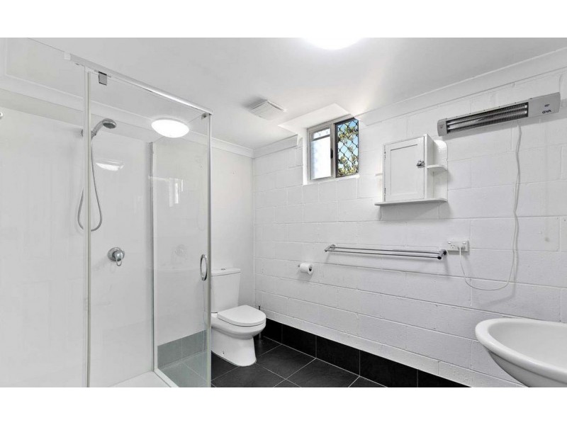 43 Madsen Road, Urraween QLD 4655