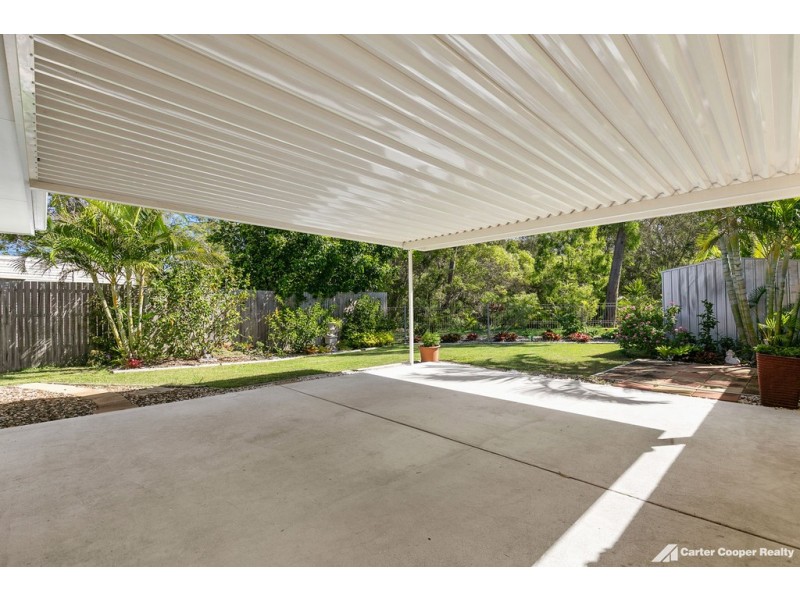 2/207 Pulgul St, Urangan QLD 4655