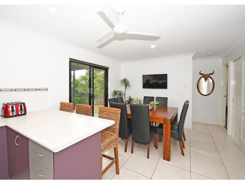 10 Ringtail Way, Urangan QLD 4655