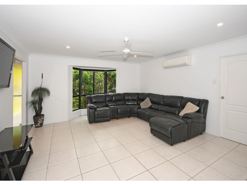 10 Ringtail Way, Urangan QLD 4655