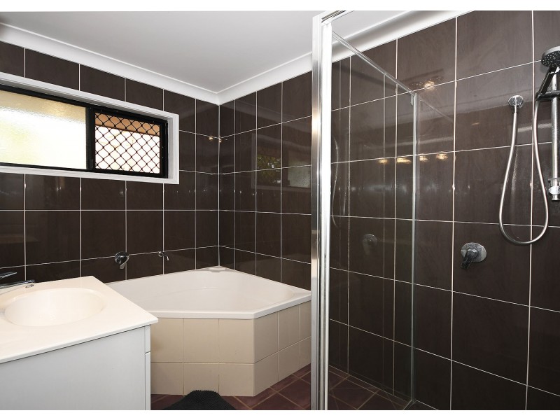 10 Ringtail Way, Urangan QLD 4655
