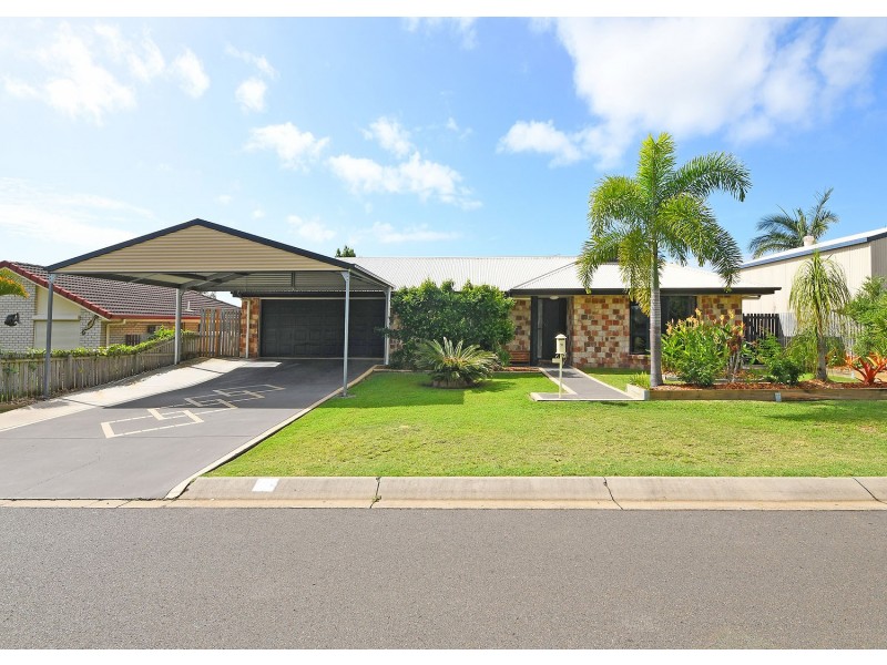 10 Ringtail Way, Urangan QLD 4655