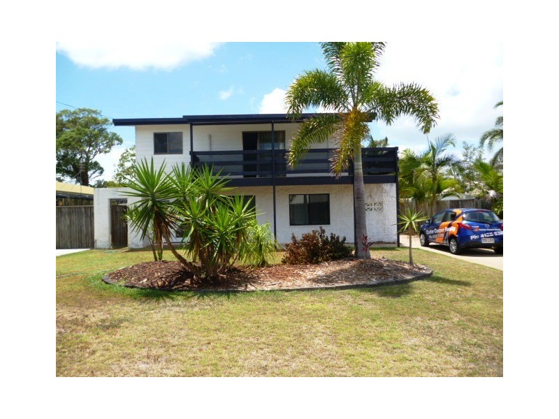 3 Hakea Court, Scarness QLD 4655