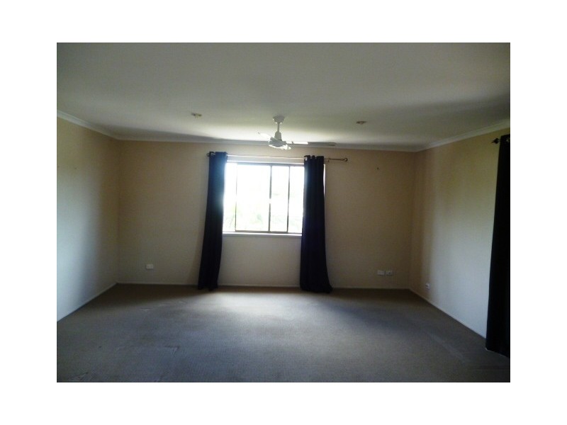 3 Hakea Court, Scarness QLD 4655