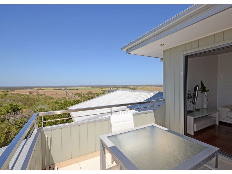 5  Fraser Outlook Court, Kawungan QLD 4655