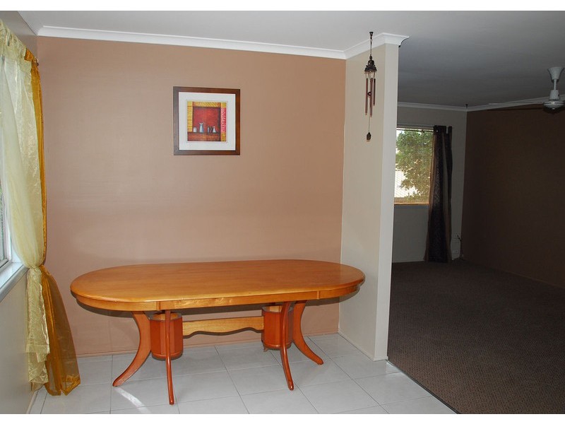 71 Lauren Street, Urangan QLD 4655