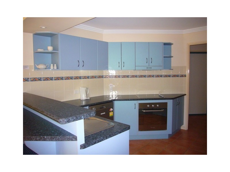 14/33 Elizabeth Street, Urangan QLD 4655