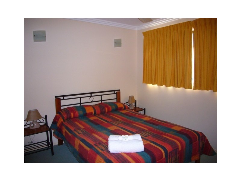 14/33 Elizabeth Street, Urangan QLD 4655