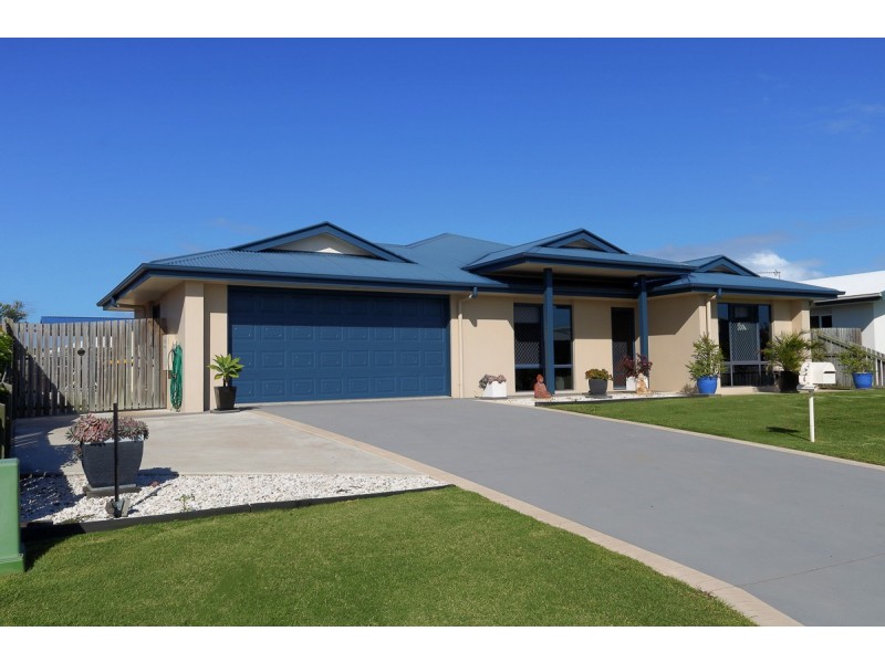 4 Fishburn Way, Eli Waters QLD 4655