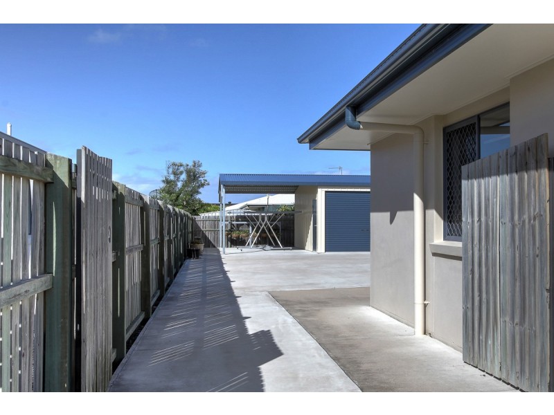 4 Fishburn Way, Eli Waters QLD 4655