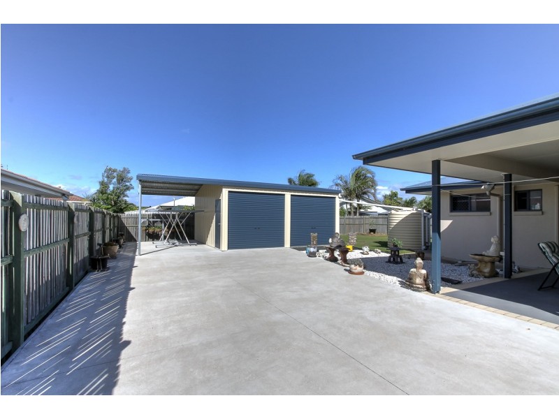 4 Fishburn Way, Eli Waters QLD 4655