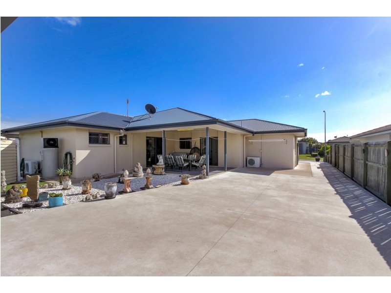 4 Fishburn Way, Eli Waters QLD 4655