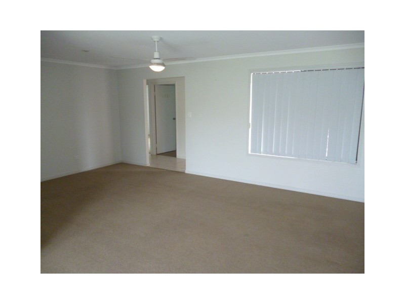 16 Gunsynd Way, Point Vernon QLD 4655