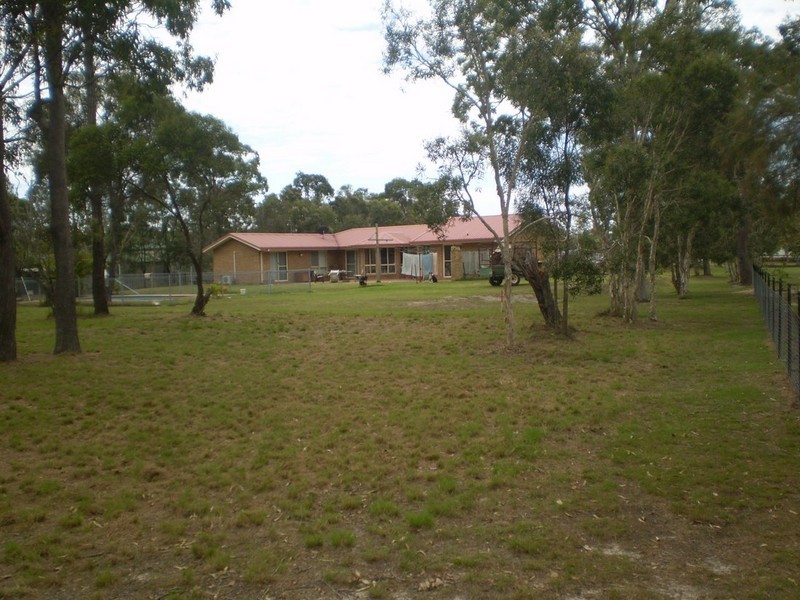 43 Ladbroke Cres, Urangan QLD 4655