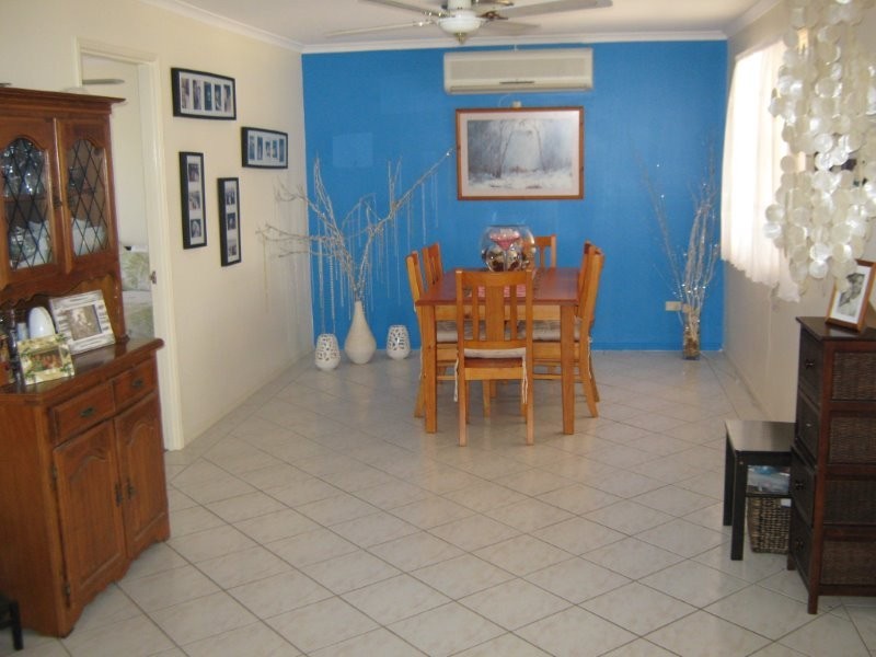 115 Honiton Street, Torquay QLD 4655