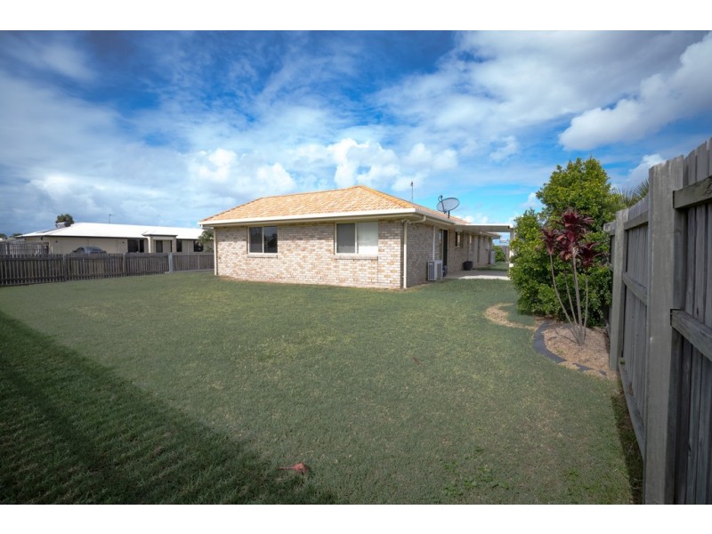 20 Bronton Way, Point Vernon QLD 4655