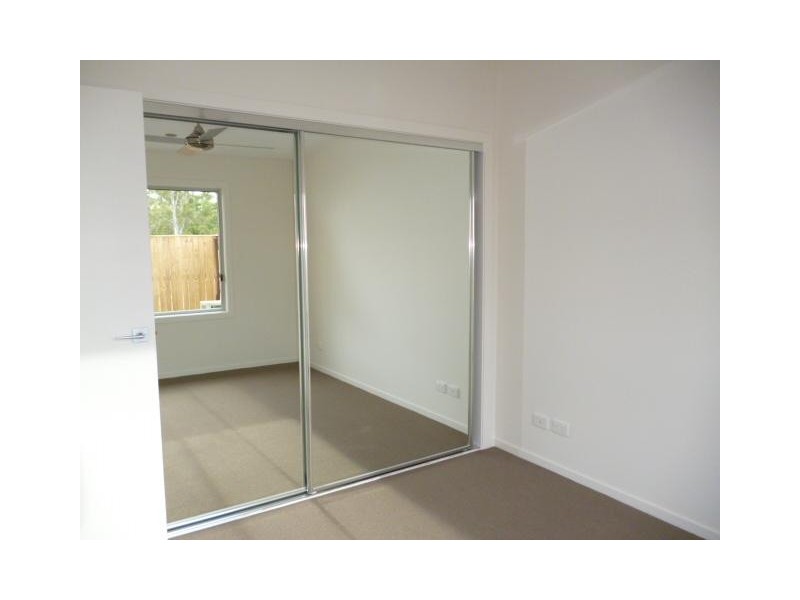 V10/138 Cypress Street, Torquay QLD 4655