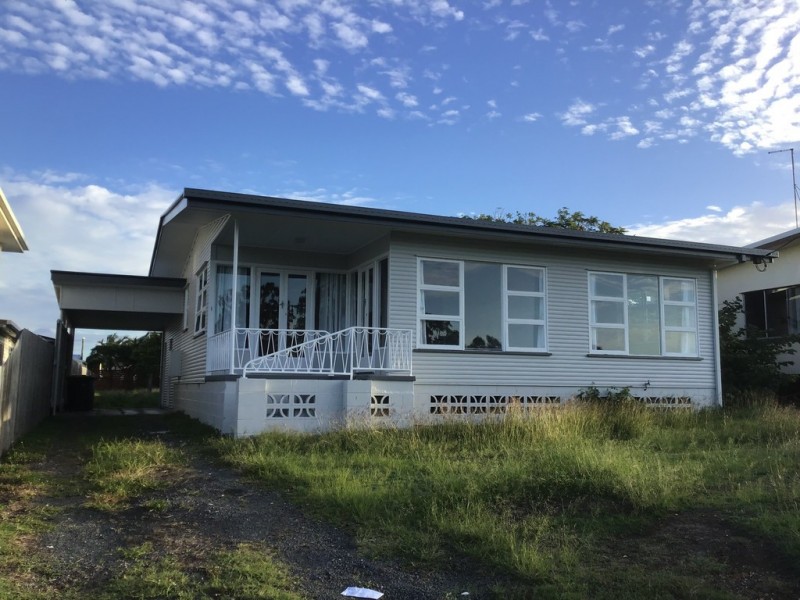 67 Esplanade, Point Vernon QLD 4655