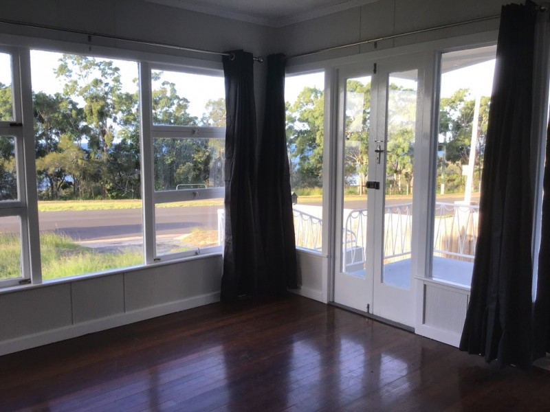 67 Esplanade, Point Vernon QLD 4655