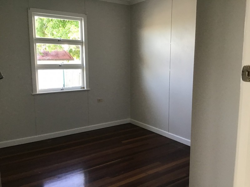 67 Esplanade, Point Vernon QLD 4655