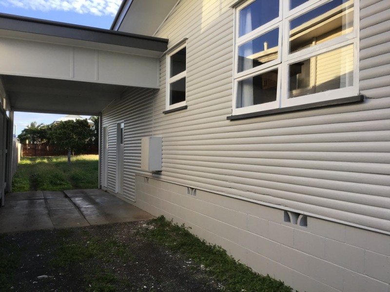 67 Esplanade, Point Vernon QLD 4655