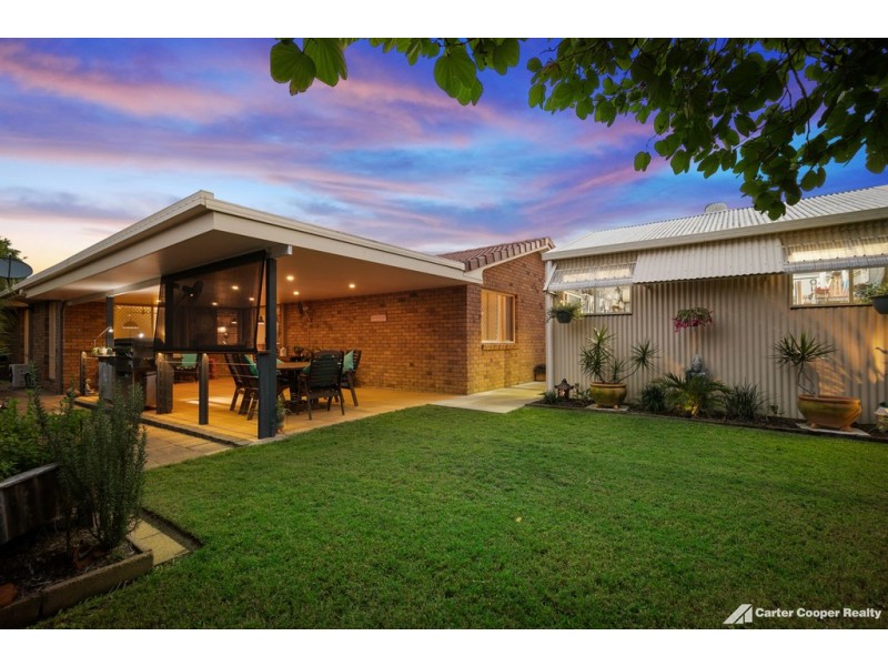 10 Meledie Avenue, Kawungan QLD 4655