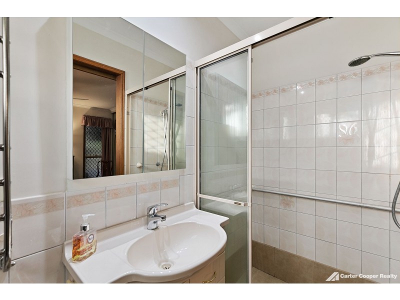 10 Meledie Avenue, Kawungan QLD 4655