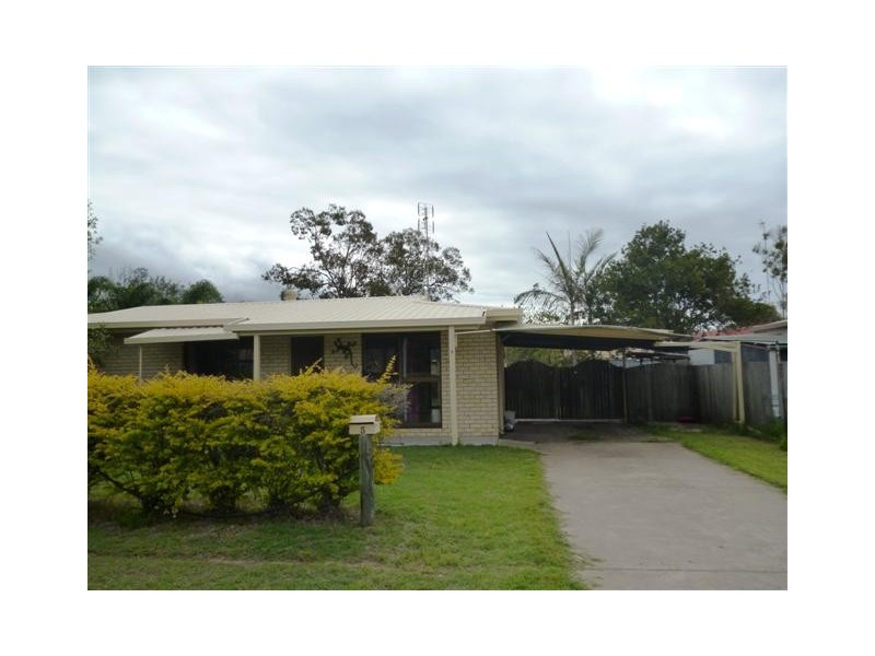 5 Howlett Street, Urangan QLD 4655
