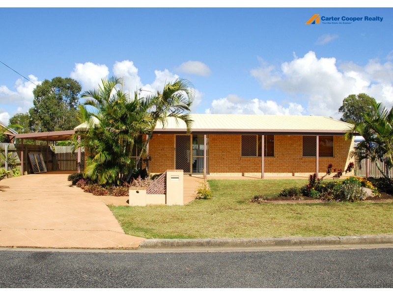 14 Ross Street, Urangan QLD 4655