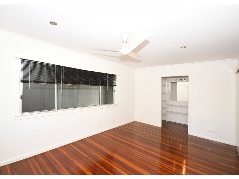 27 Alexander Street, Torquay QLD 4655