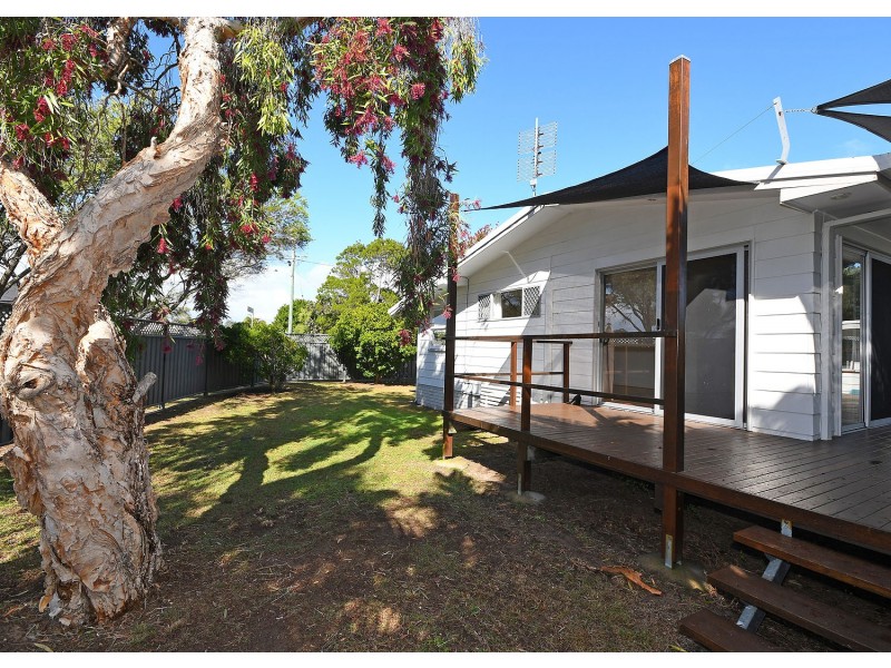 27 Alexander Street, Torquay QLD 4655