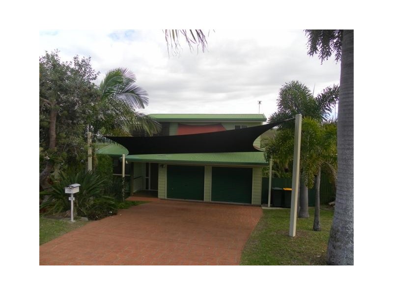 15 Awinya Court, Urraween QLD 4655