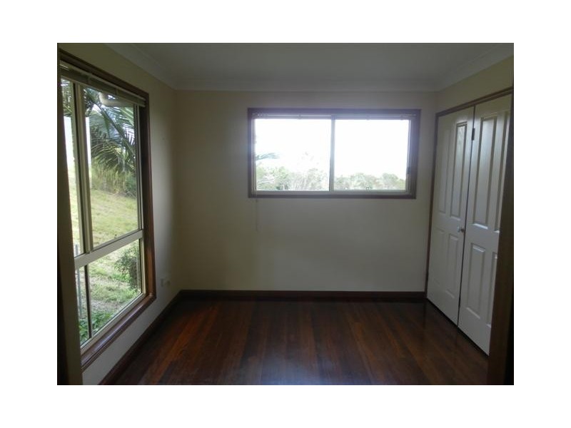 15 Awinya Court, Urraween QLD 4655