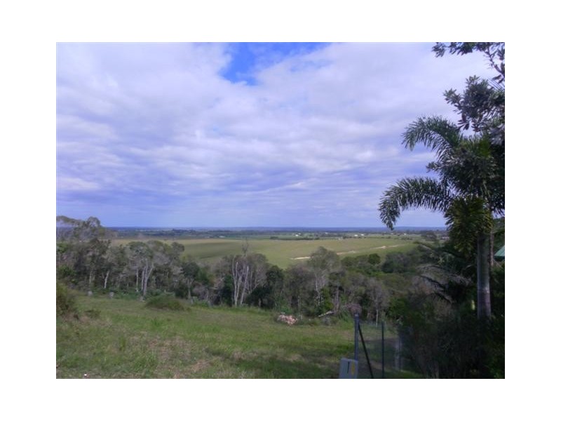 15 Awinya Court, Urraween QLD 4655