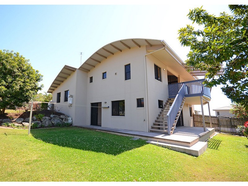 6 Rathdowne Court, Urraween QLD 4655