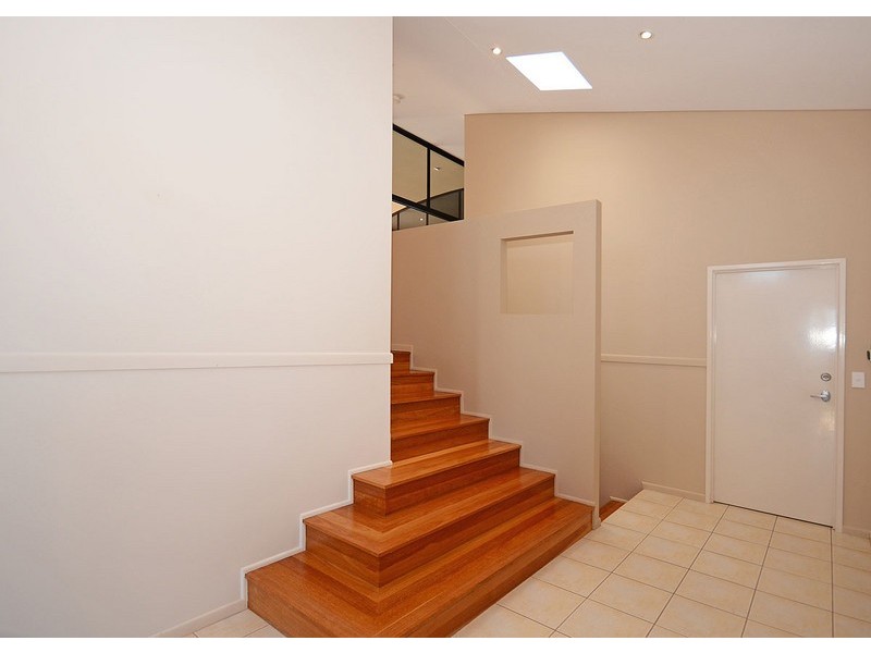 6 Rathdowne Court, Urraween QLD 4655